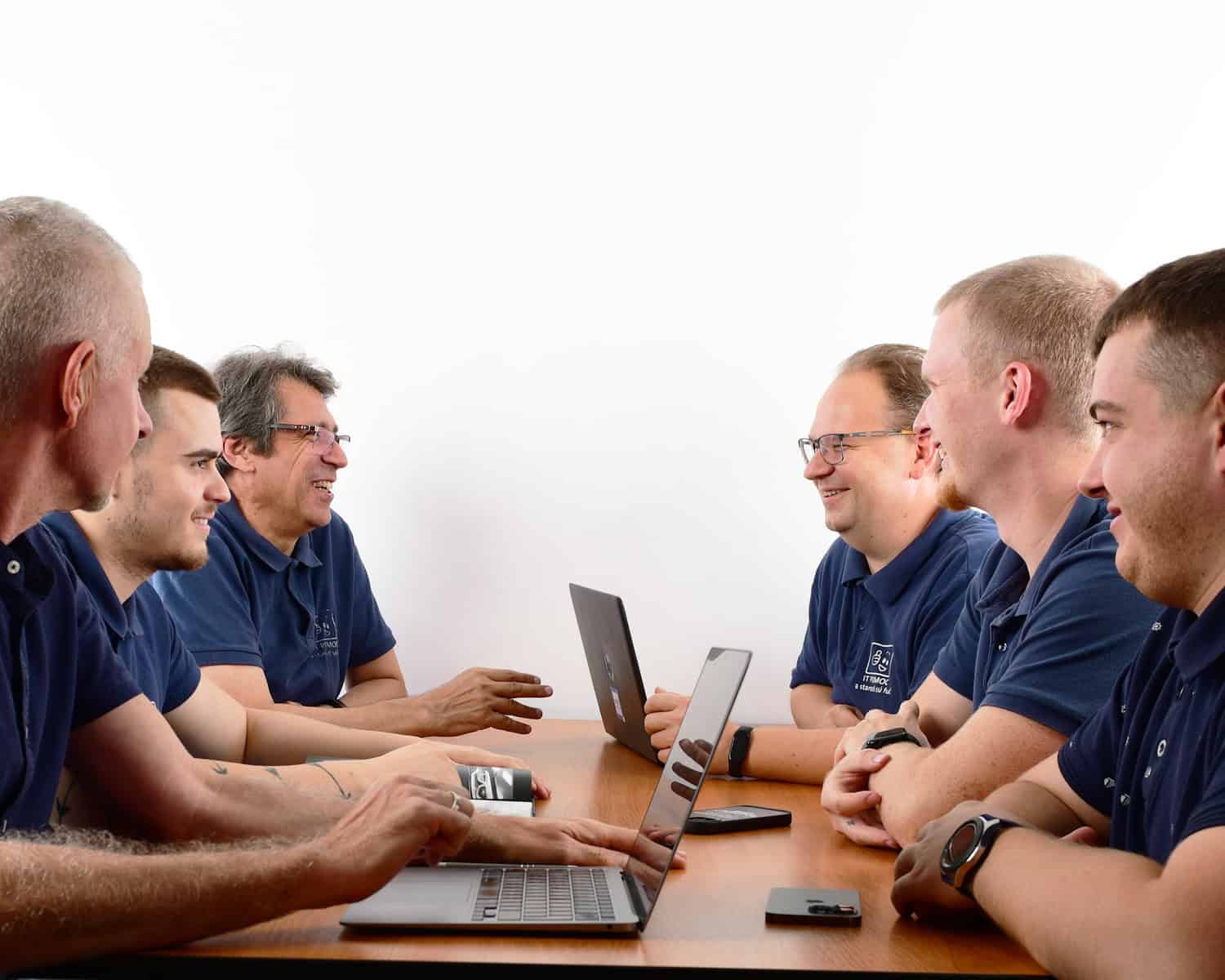 IT-Sicherheitsschulungen für Unternehmen, IT HILFE